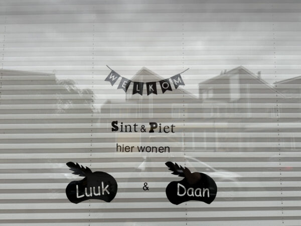 Raamsticker Welkom Sint en Piet - Afbeelding 2